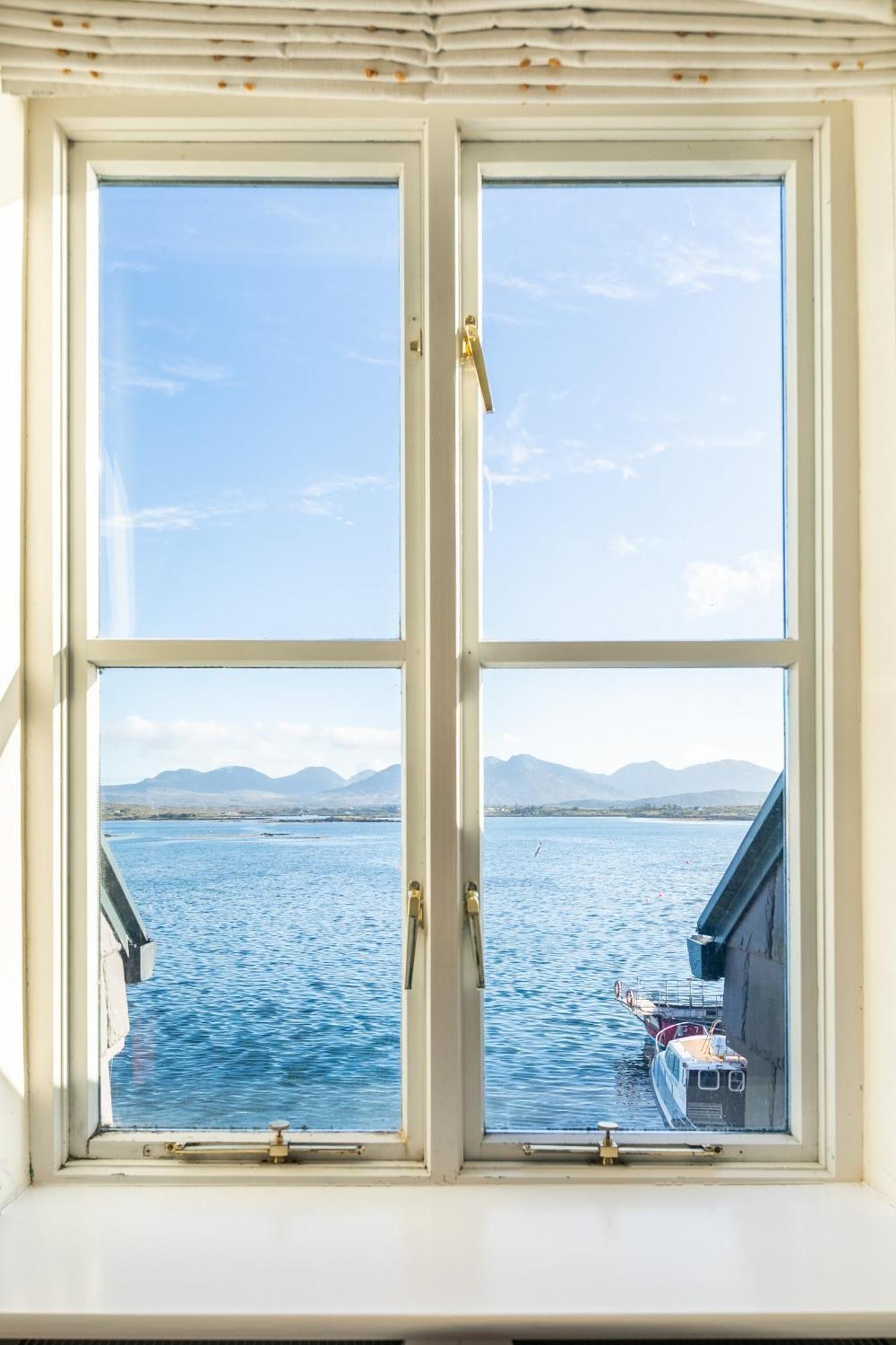 Villa Roundstone Quay House Esterno foto