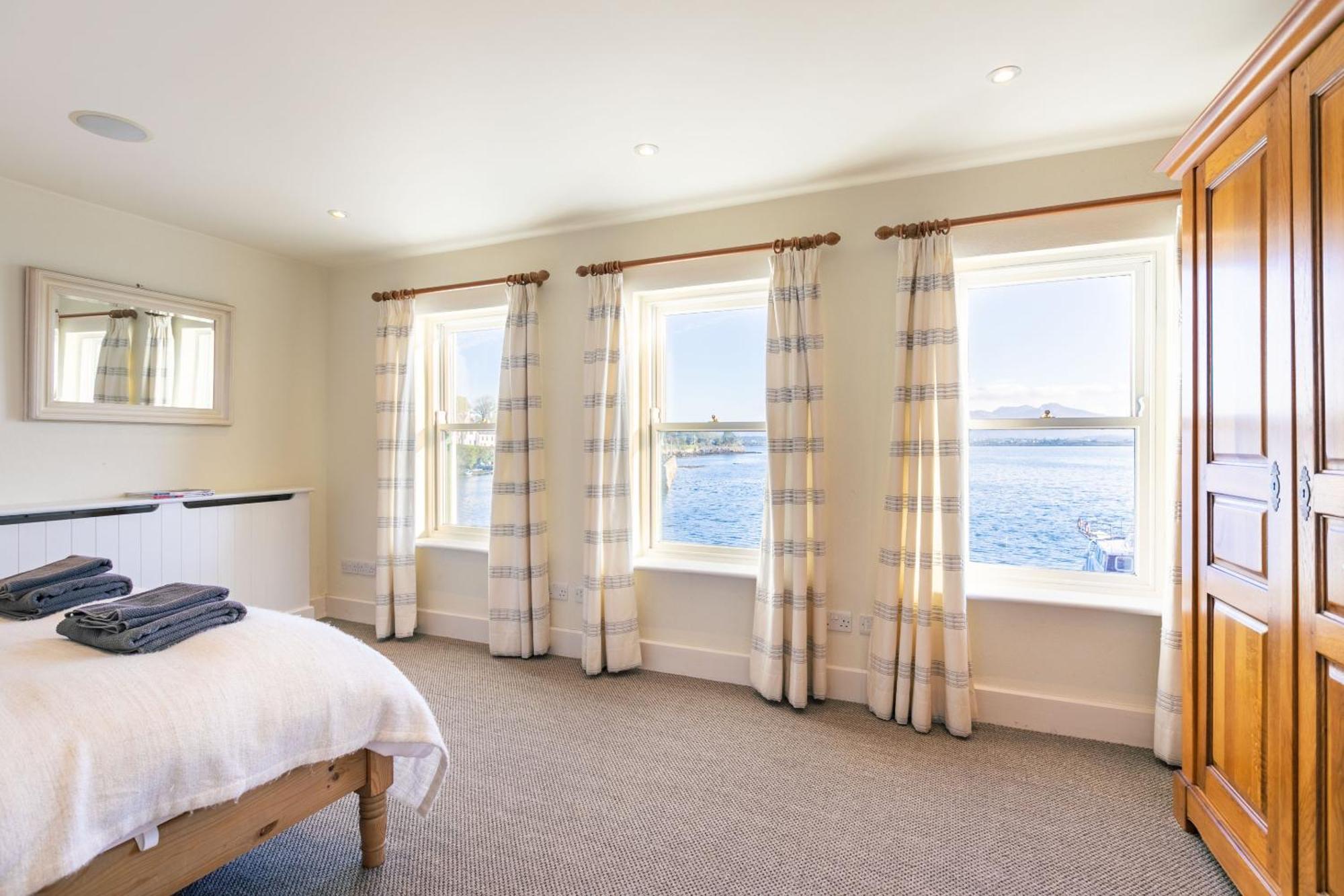 Villa Roundstone Quay House Esterno foto